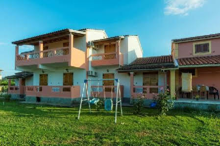 Loula Apartments Сидарион Экстерьер фото